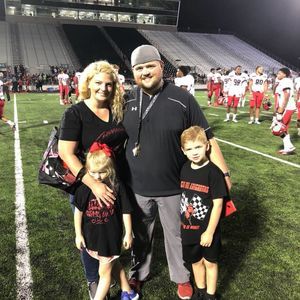 Meet your Posher, Caitlin